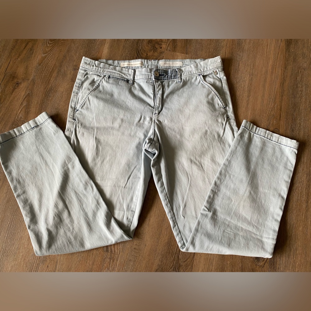 Pilcro Anthropologie hyphen pants, size 31, light wash